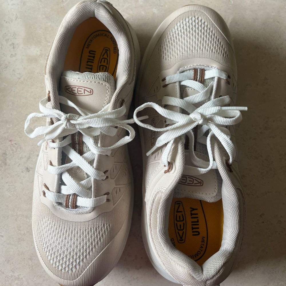 NEW Keen Utility Women’s 8.5 Safety Shoe